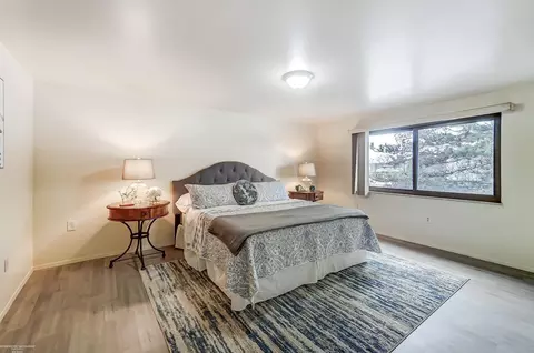 Bedroom - 18160 Parkridge, Riverview, MI 48193 photo 1 of 9