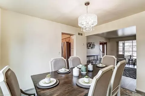 Dining - 18160 Parkridge, Riverview, MI 48193 photo 2 of 4