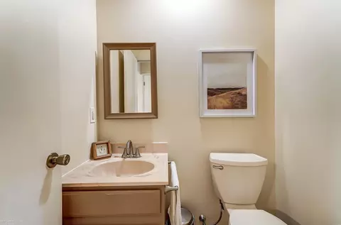 Bath - 18160 Parkridge, Riverview, MI 48193 photo 1 of 7