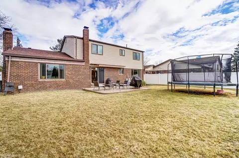 Exterior - 18160 Parkridge, Riverview, MI 48193 photo 6 of 9