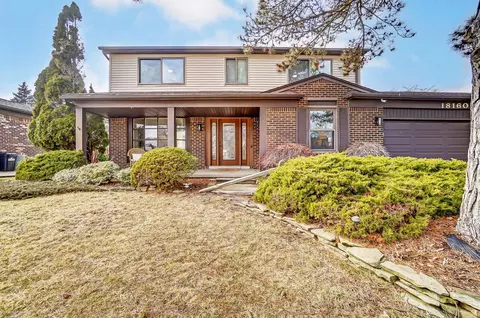 Exterior - 18160 Parkridge, Riverview, MI 48193 photo 3 of 9