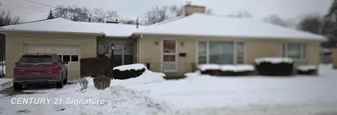 3005 Adams, Saginaw, MI 48602