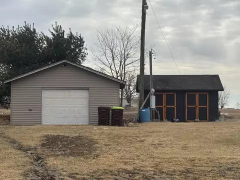 2795 Laberdee, Adrian, MI 49221 photo 9