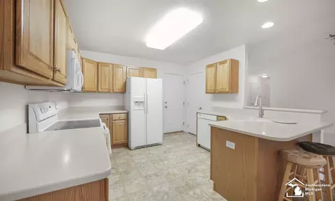 Kitchen - 7475 Conifer, Temperance, MI 48182 photo 1 of 3