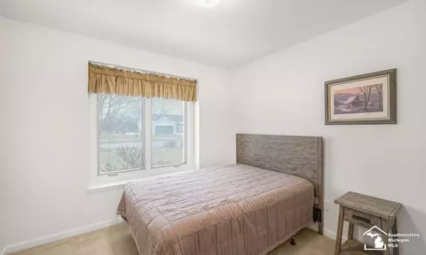Bedroom - 7475 Conifer, Temperance, MI 48182 photo 3 of 7