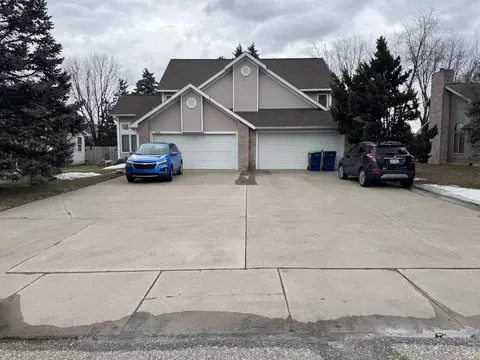 3664 N N Ctr #3666 NORTH CENTER ROAD, Saginaw, MI 48603