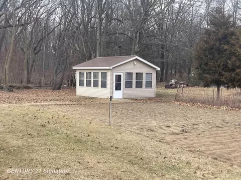 Exterior - 8585 N Mckinley, Flushing, MI 48433 photo 2 of 4
