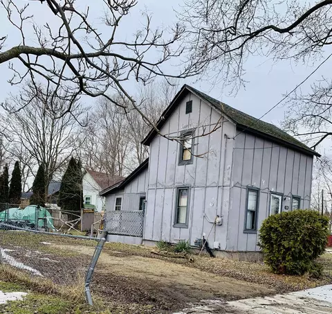 Exterior - 504 E Howard, Owosso, MI 48867 photo 1 of 4