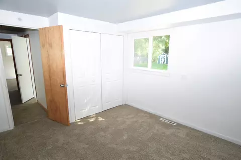 4357 S Flajole, Midland, MI 48642 photo 9