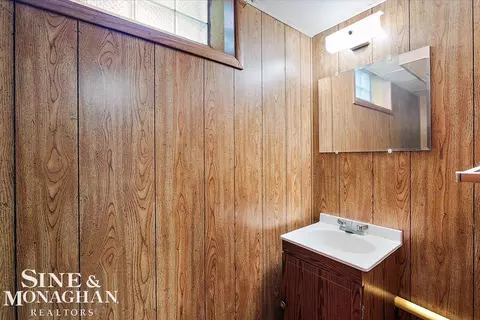 1414 Aline, Grosse Pointe Woods, MI 48236 photo 24