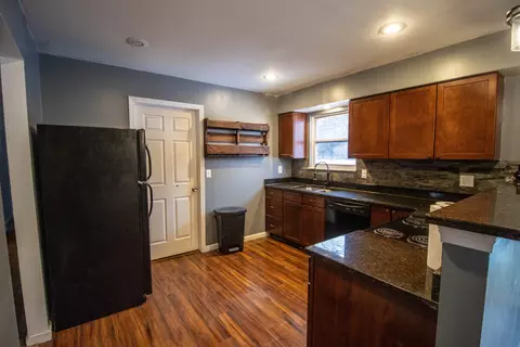 6455 Turner, Flushing, MI 48433 photo 9