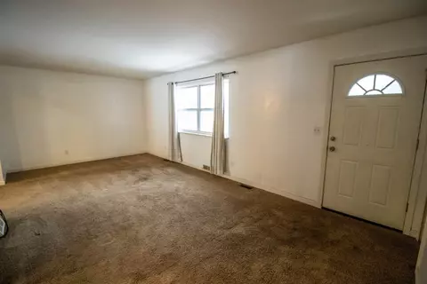 6455 Turner, Flushing, MI 48433 photo 5