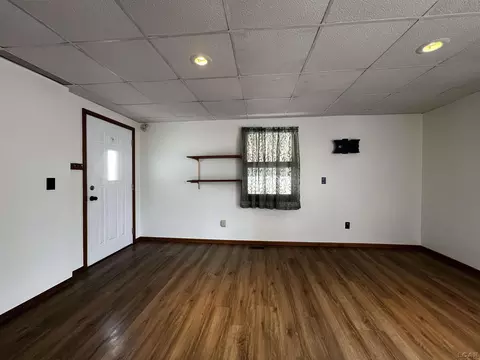 Living - 431 Springbrook, Adrian, MI 49221 photo 1 of 2