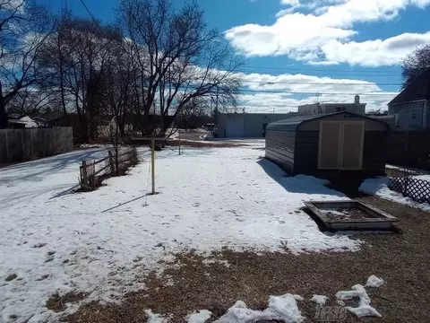 140 E Beech, Gladwin, MI 48624 photo 26