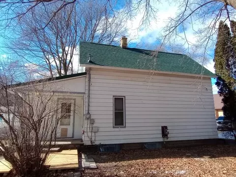 140 E Beech, Gladwin, MI 48624 photo 19