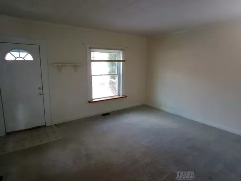 140 E Beech, Gladwin, MI 48624 photo 5