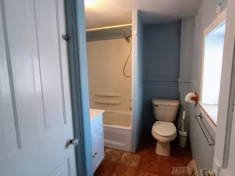 140 E Beech, Gladwin, MI 48624 photo 12