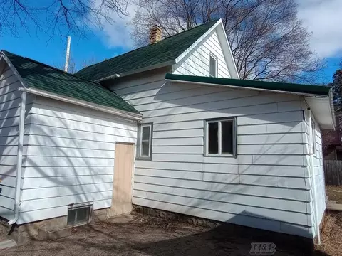140 E Beech, Gladwin, MI 48624 photo 20