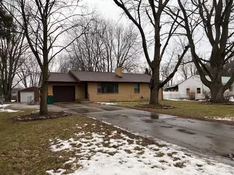 4630 Moeller, Bay City, MI 48706