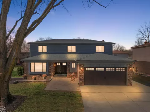 40401 Alexandria, Sterling Heights, MI 48313