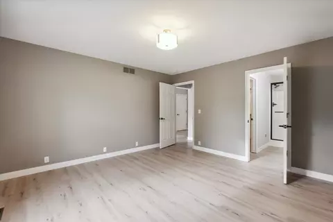 Bedroom - 3159 Amsterdam, Clio, MI 48420 photo 2 of 3