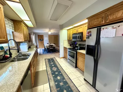 1237 Valetta, Temperance, MI 48182 photo 8