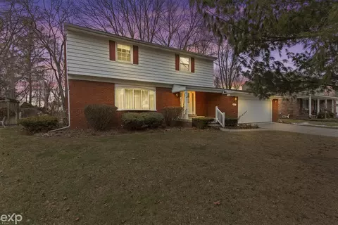 6055 Brynthrop, Shelby Township, MI 48316