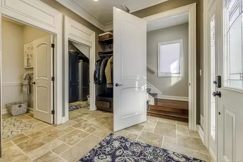 Entry Way - 4612 N Lakeshore, Deckerville, MI 48427 photo 9 of 11