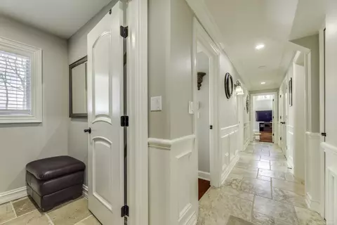 Entry Way - 4612 N Lakeshore, Deckerville, MI 48427 photo 4 of 11