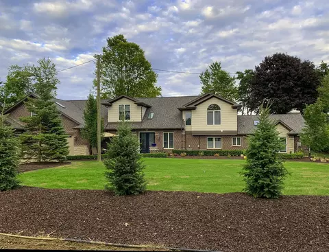 Exterior - 4612 N Lakeshore, Deckerville, MI 48427 photo 10 of 31