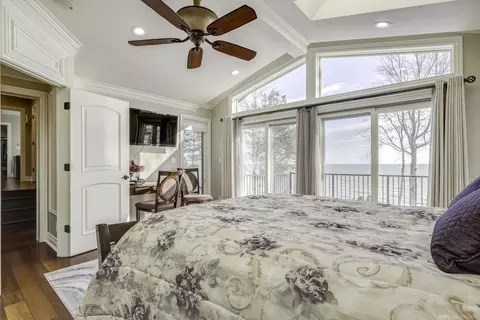 Bedroom - 4612 N Lakeshore, Deckerville, MI 48427 photo 7 of 12