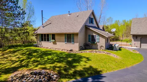 1570 Andover, Gladwin, MI 48624 photo 2