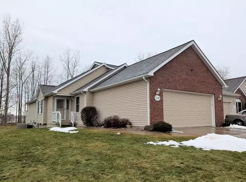 7189 Burning Bush, Flushing, MI 48433
