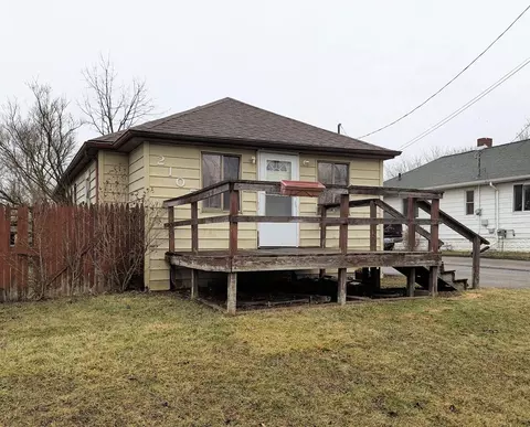 2105 E Schumacher, Burton, MI 48529