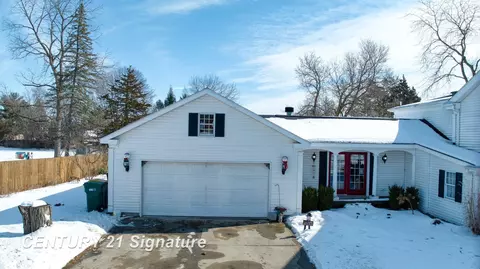 Exterior - 624 Deland, Flushing, MI 48433 photo 3 of 10