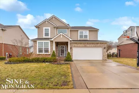 22338 Hythe, Macomb, MI 48044