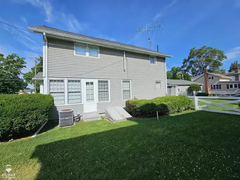 201 Clinton, Ovid, MI 48866 photo 30