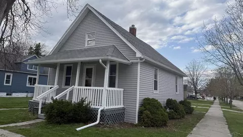 1609 Fremont, Bay City, MI 48708