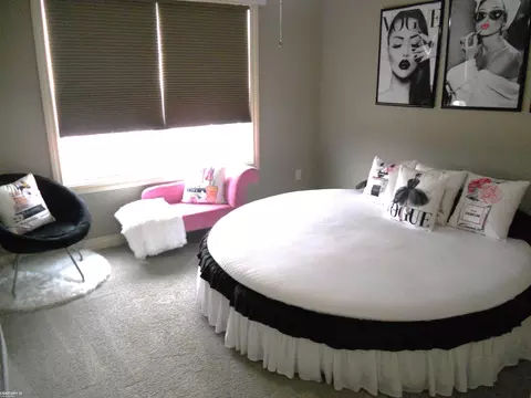 53707 Champlain, Macomb, MI 48042 photo 32