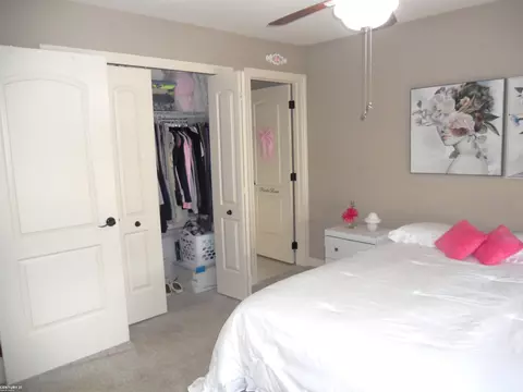 53707 Champlain, Macomb, MI 48042 photo 28