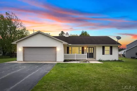 3235 Beaver Crk, Adrian, MI 49221