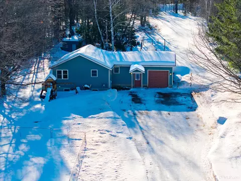 74 Midway, Negaunee, MI 49866