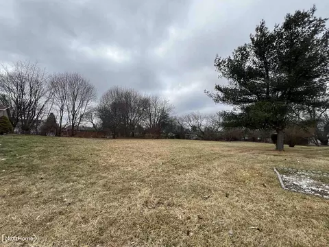5109 Killian, Flint, MI 48504 photo 2