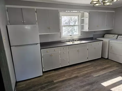 167 W Superior, Ishpeming, MI 49849 photo 9