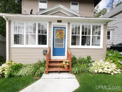 1122 Summit, Hancock, MI 49930 photo 7