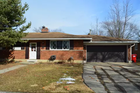 36278 Oakshire, Clinton Township, MI 48035