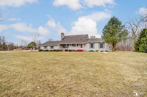 8038 Reinhardt, Carleton, MI 48117 photo 2