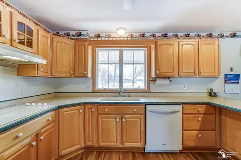 8038 Reinhardt, Carleton, MI 48117 photo 23
