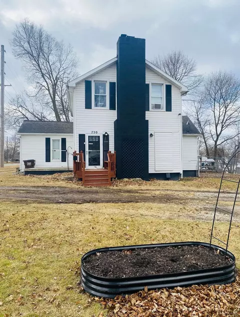 750 Dennis, Adrian, MI 49221