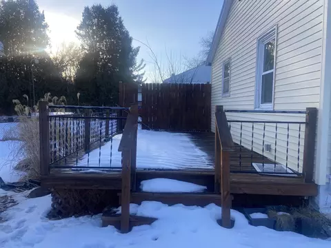 1074 E Kurtz, Flint, MI 48505 photo 4